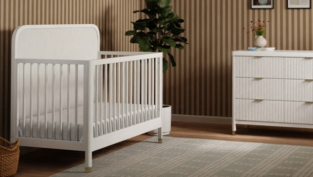 How Single Moms Can Get Organized with the Best Baby Nursery Furniture Sets