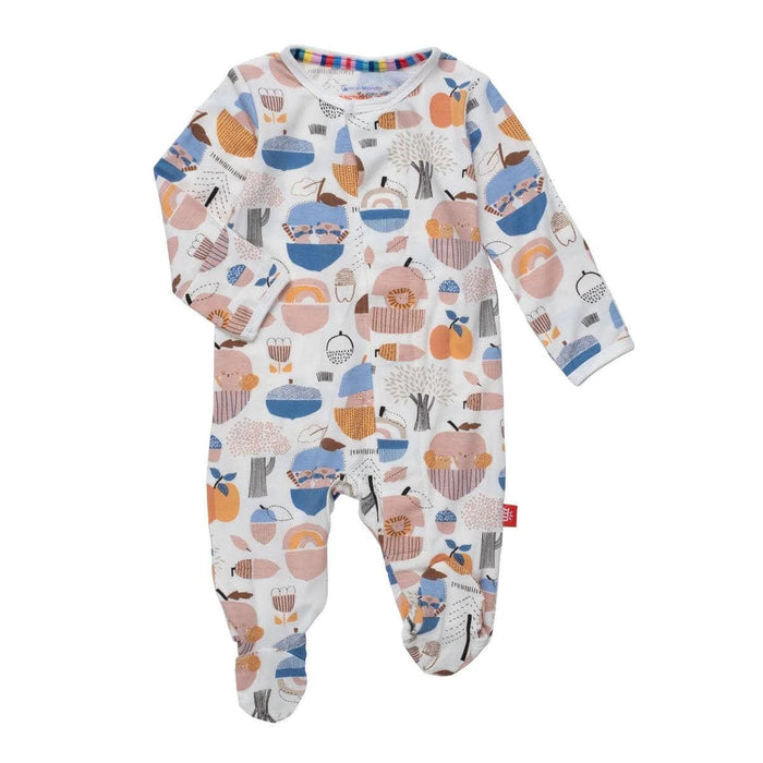 Magnetic Me Hide n' Squeak Modal Magnetic Footie