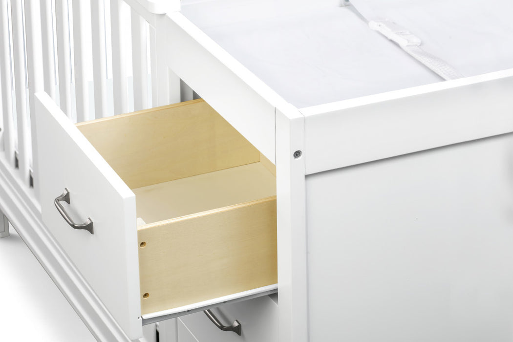 Davinci Charlie 4-in-1 Convertible Mini Crib & Changer