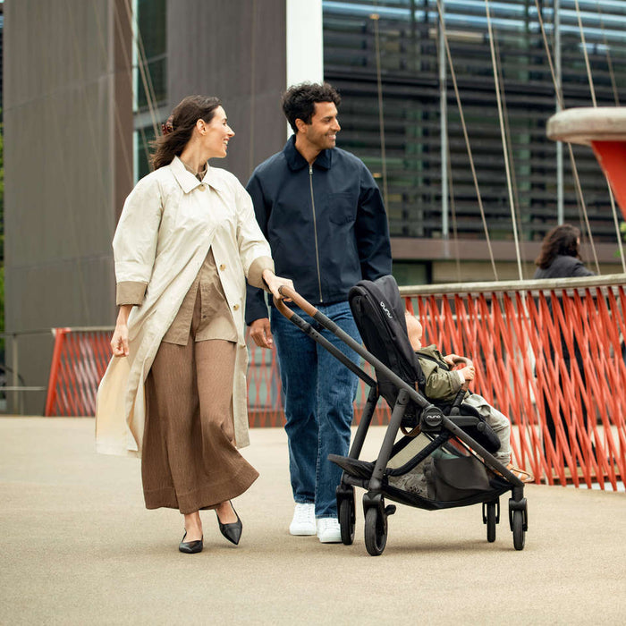 Nuna SWIV Stroller