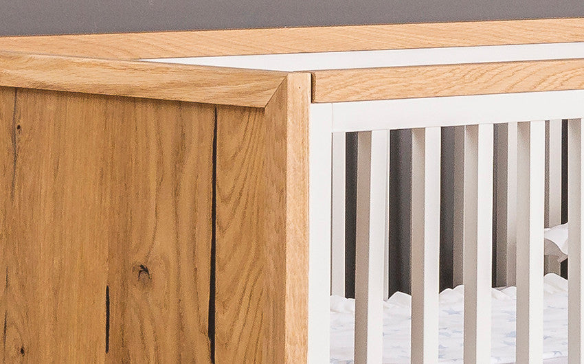 Romina Furniture Uptown Classic Crib