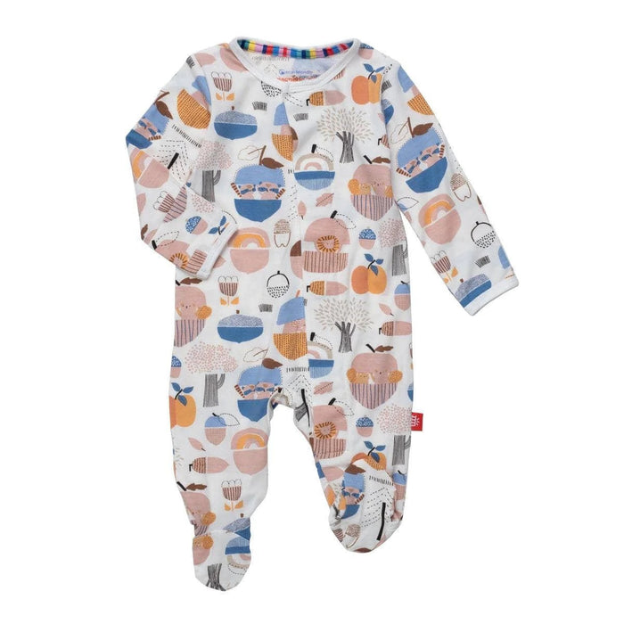 Magnetic Me Hide n' Squeak Modal Magnetic Footie