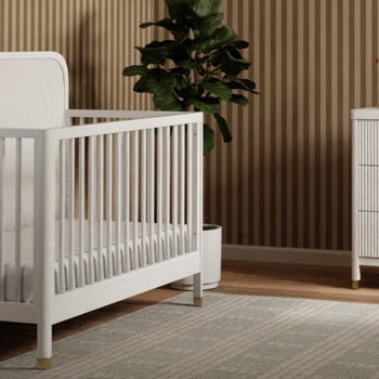 How Single Moms Can Get Organized with the Best Baby Nursery Furniture Sets