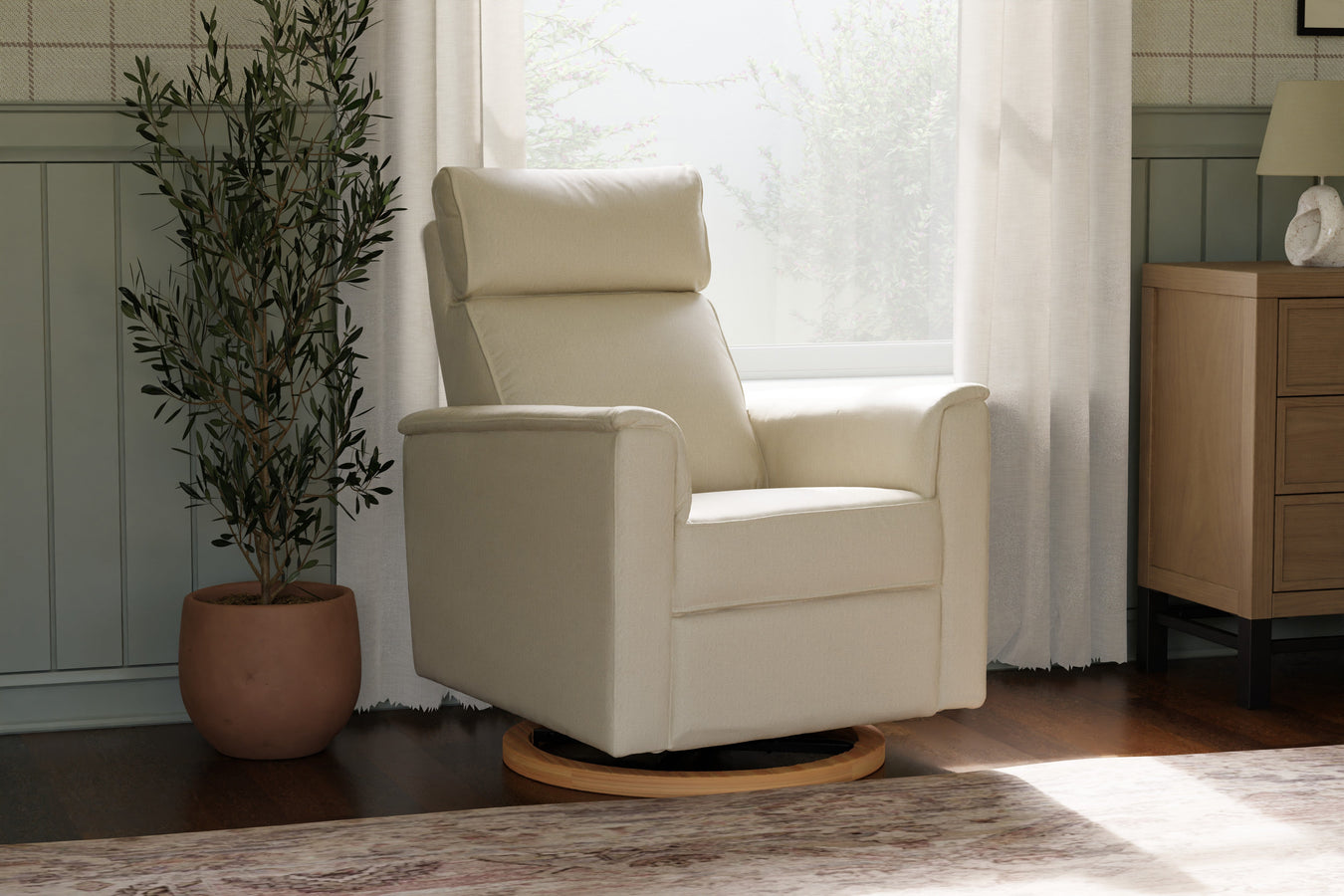 Nursery Gliders & Recliners