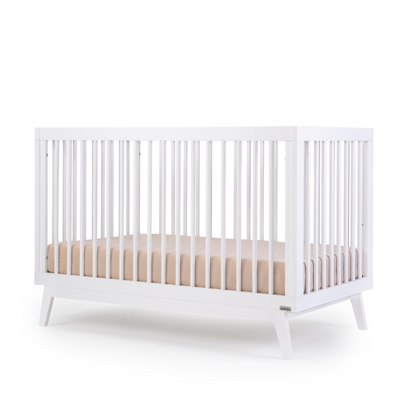 Dadada Soho crib in White – GREENGUARD Gold certified nursery furniture