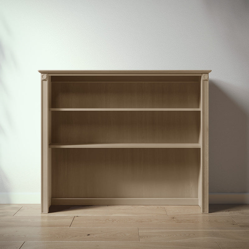 Romina Dakota Hutch