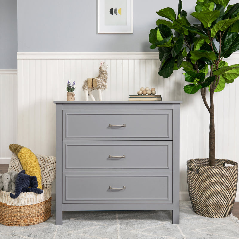 Davinci Charlie 3-Drawer Dresser