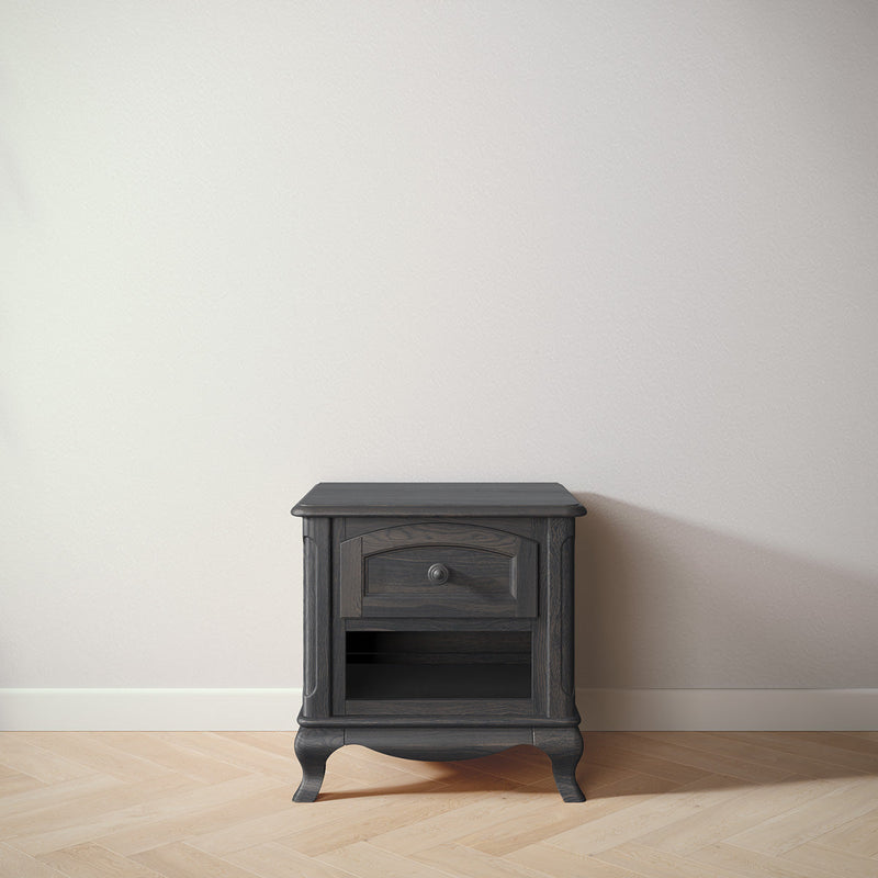 Romina Cleopatra Nightstand