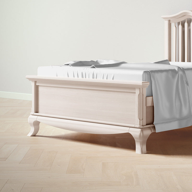 Romina Cleopatra Low-Profile Footboard