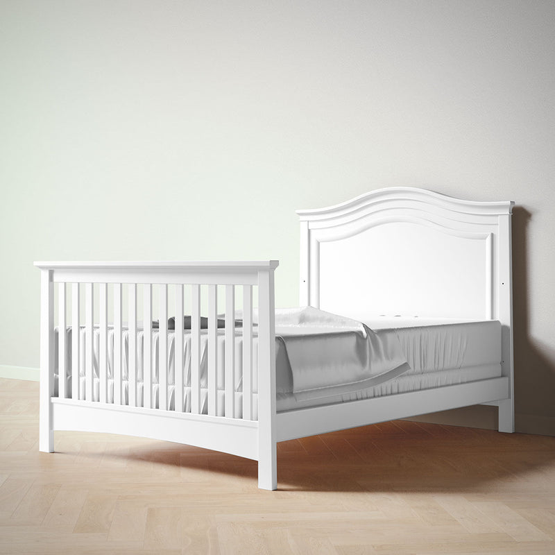 Silva Furniture Serena Crib | 4-in-1 Convertible | Solid wood