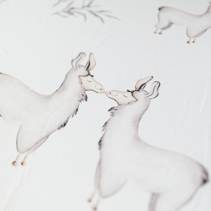 Oilo Llama Jersey Crib Sheet
