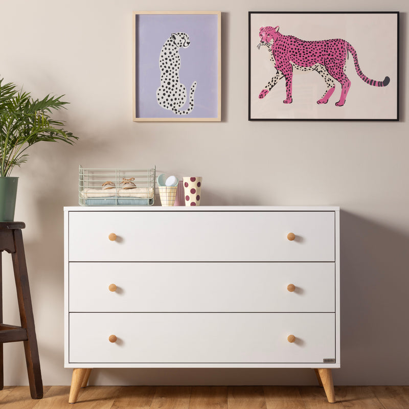 Dadada Baby Austin 3-Drawer Dresser