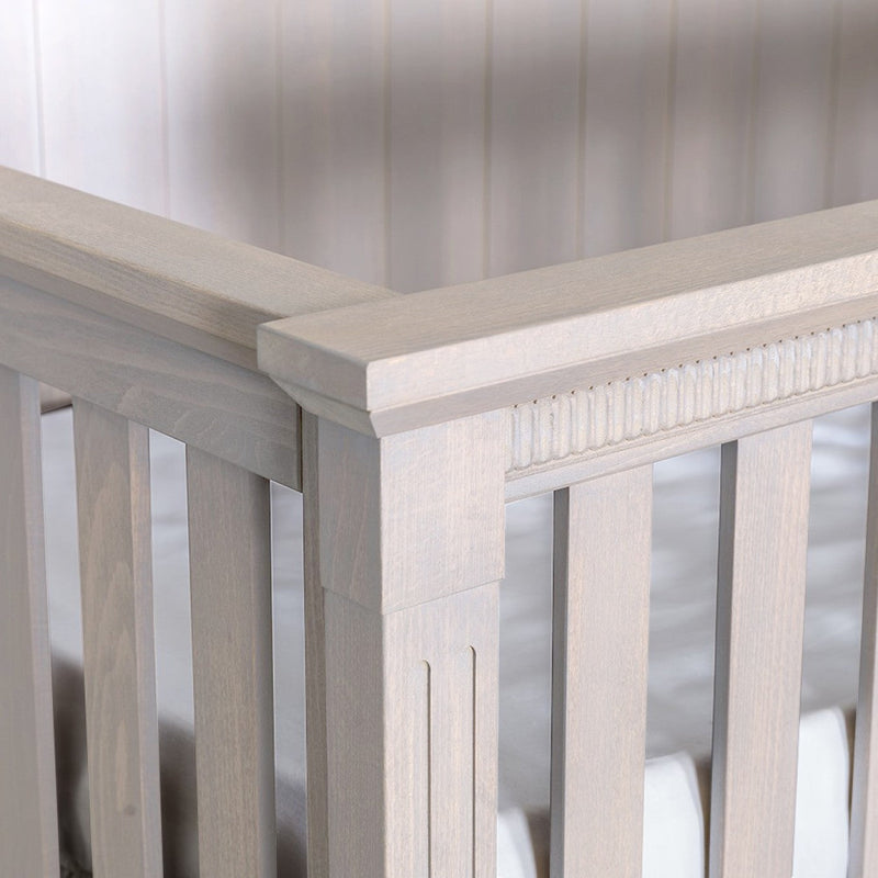Silva Furniture Edison Crib | 4-in-1 Convertible | Solid Wood