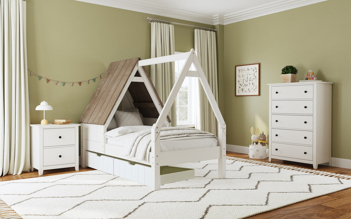 Westwood Lodge Twin Bed w/ Half Roof & Window
