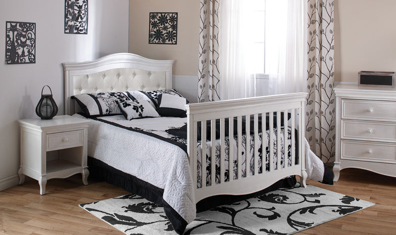 Pali Diamante Forever Crib w/ White Vinyl Panel