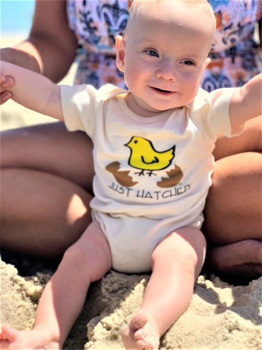 Simply Chickie Organic Cotton Onesie, Hatched