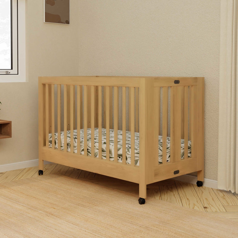 Babyletto Maki Portable Folding Crib with Toddler Bed Conversion Kit